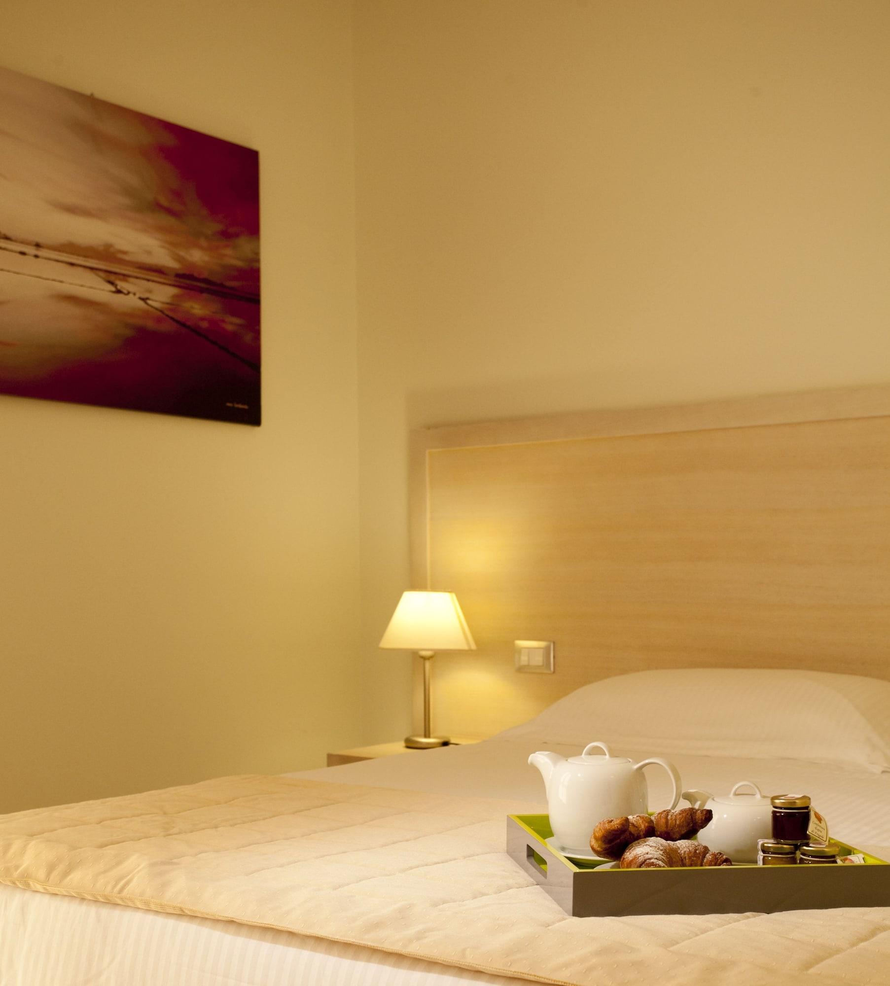 Hotel Tiziano Trapani Kültér fotó
