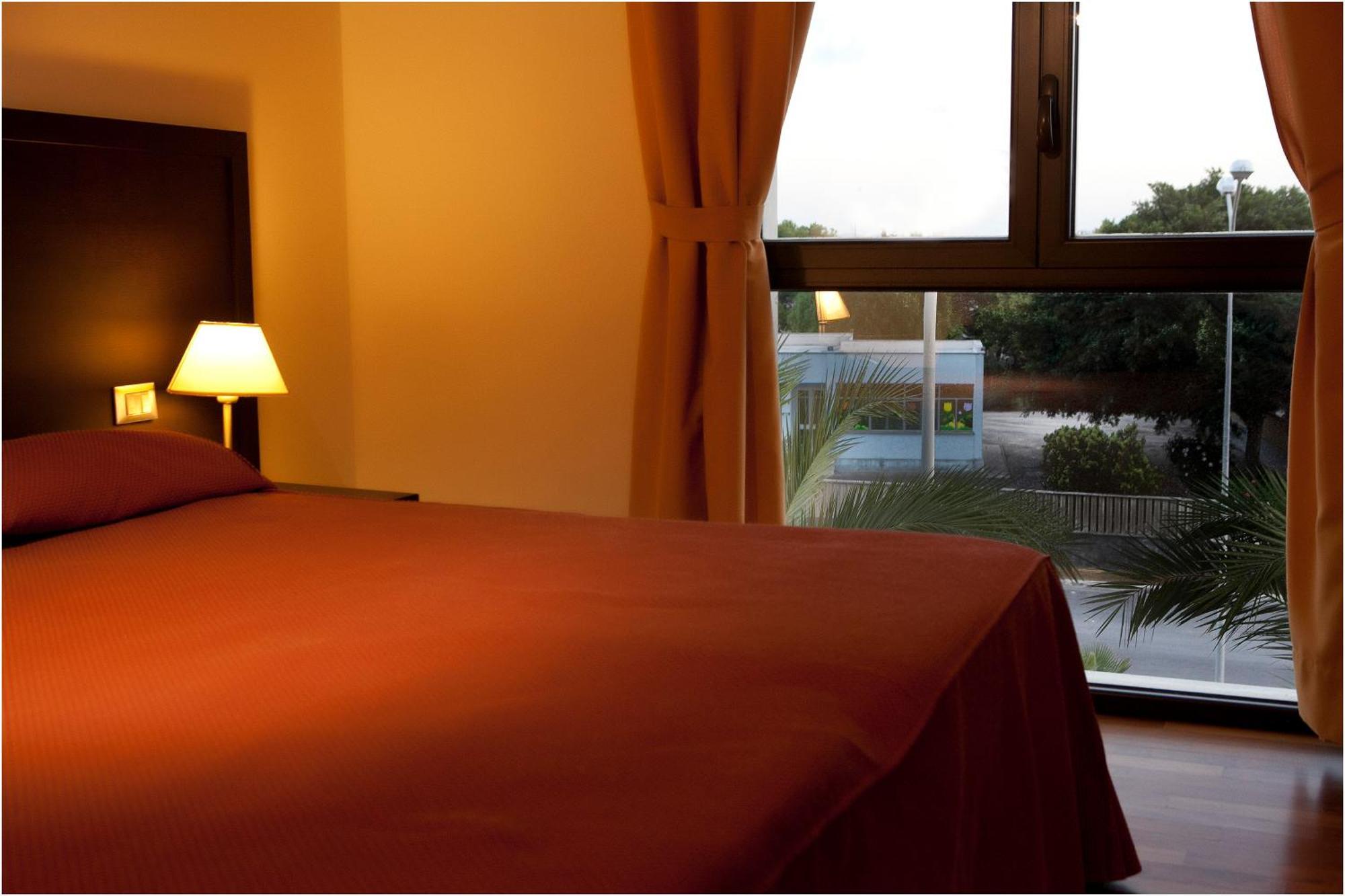 Hotel Tiziano Trapani Kültér fotó